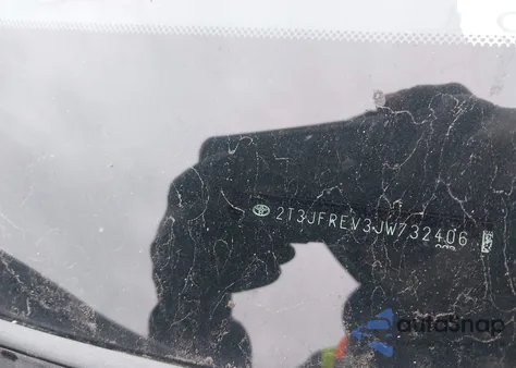 2018 Toyota Rav4 Se z USA, uszkodzony, nr VIN 2T3JFREV3JW732406